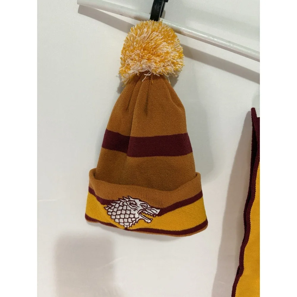 Knit Wit House Stark Sigil Gryffindor Colors Knit Hat and Scarf Set Multicolor